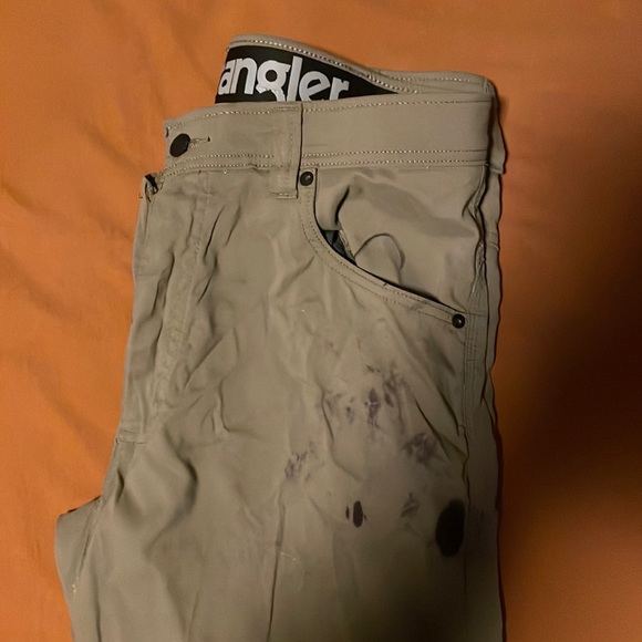 Men’s Wrangler work Pants - Picture 1 of 3